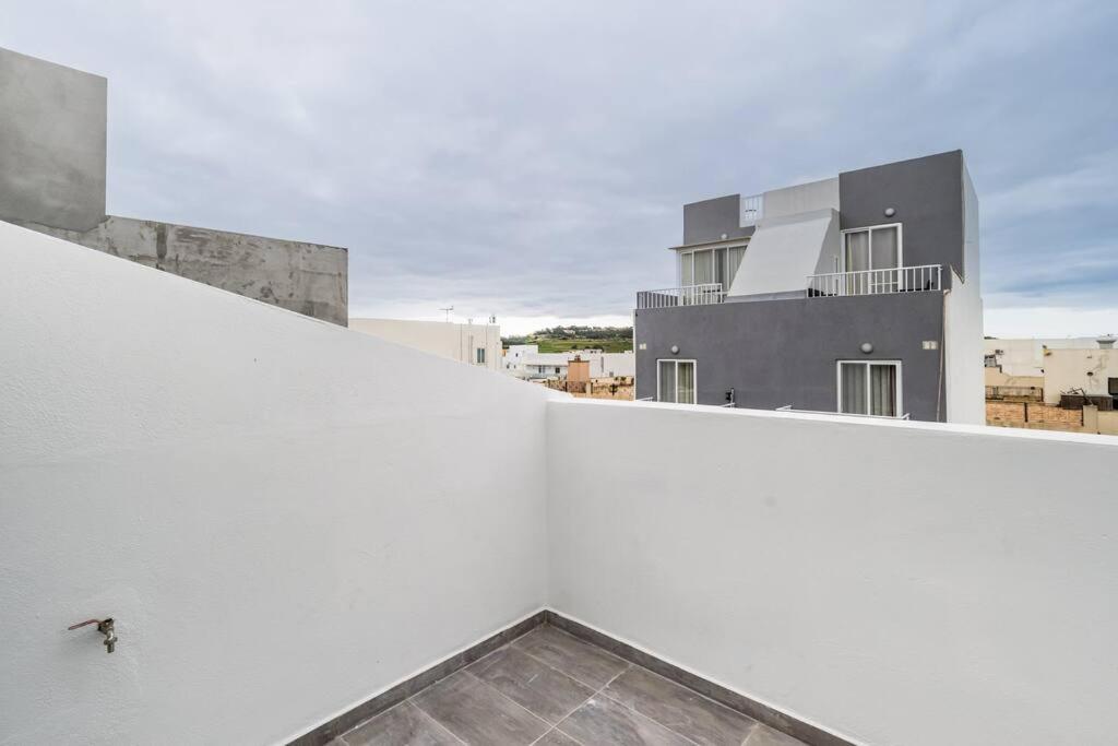 Penthouse in St. Paul's Bay photo 1