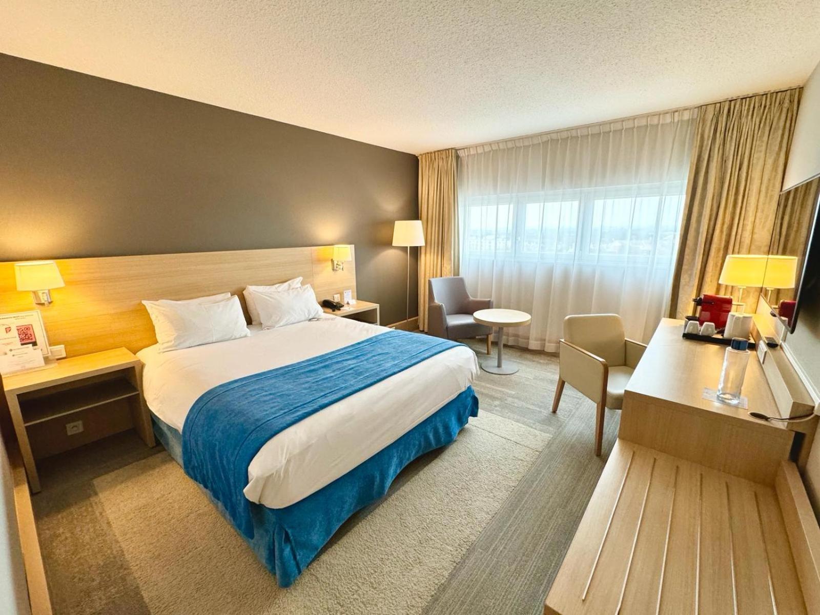 Rungis Vacations - Best Western Plus Paris Orly Airport - Property Image 5