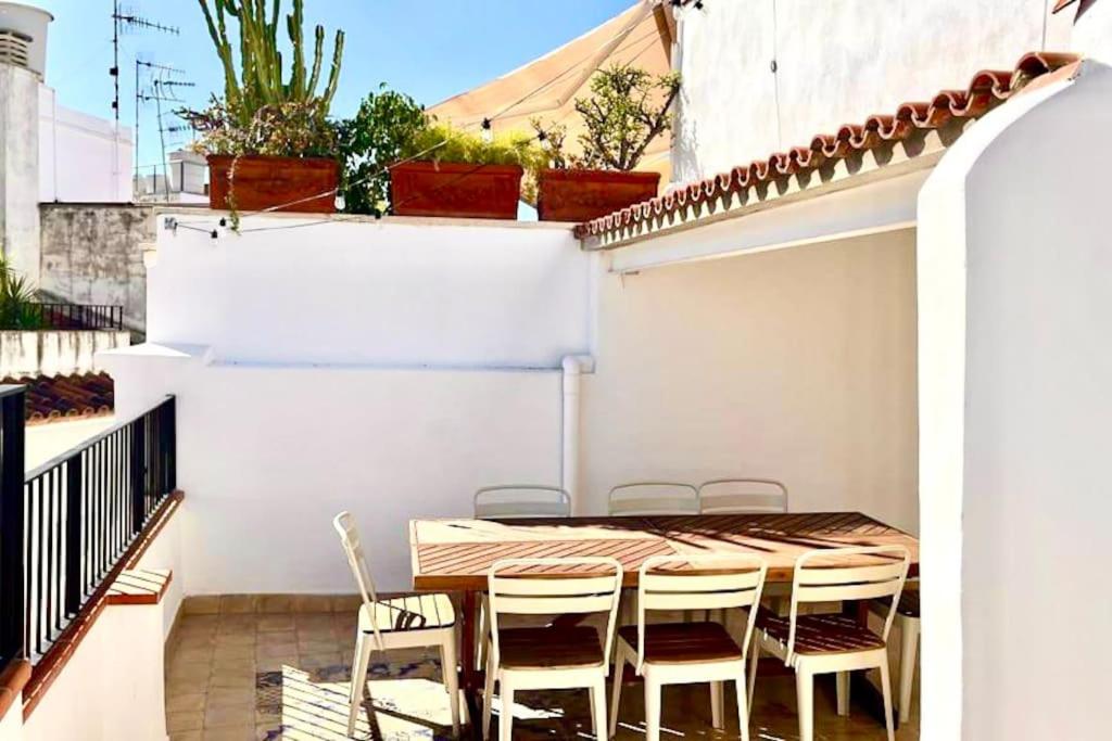HUGE Whole House Old Town Sitges