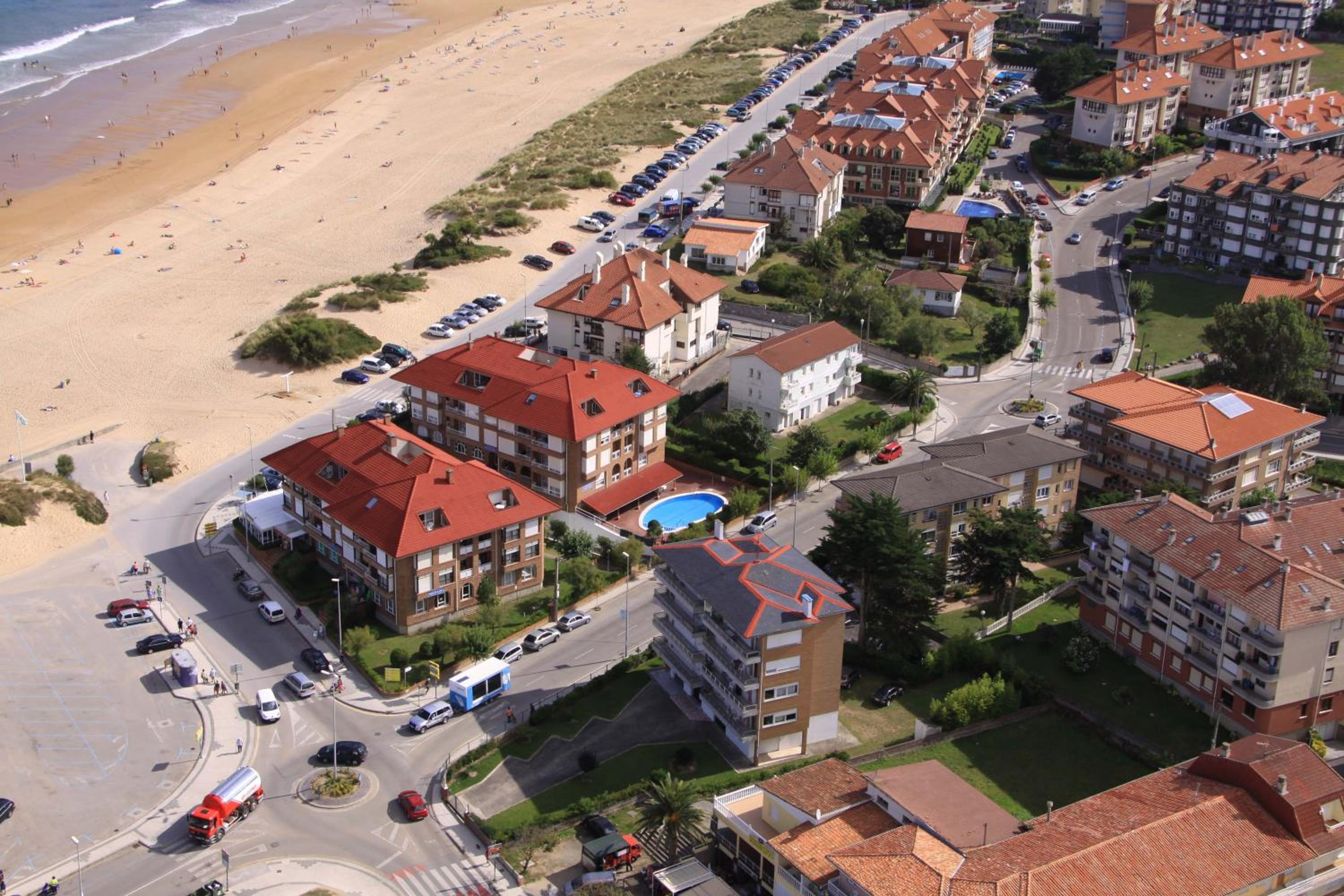 Apartamentos Regollera