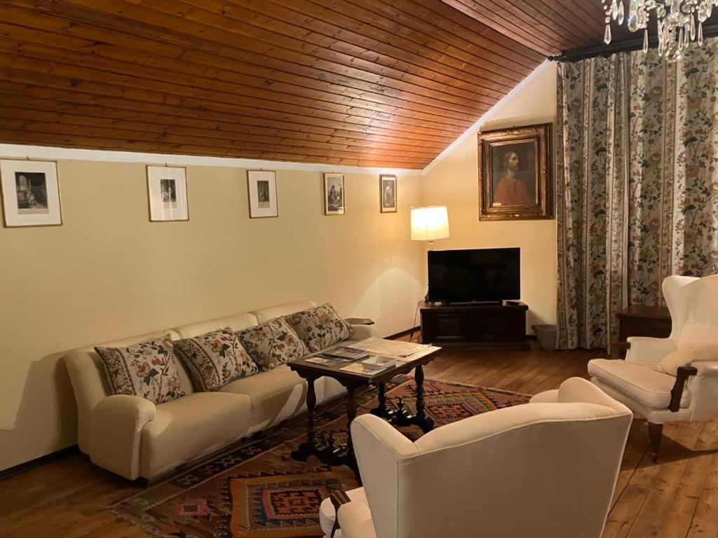 Villa Cenerentola Malpensa view 4
