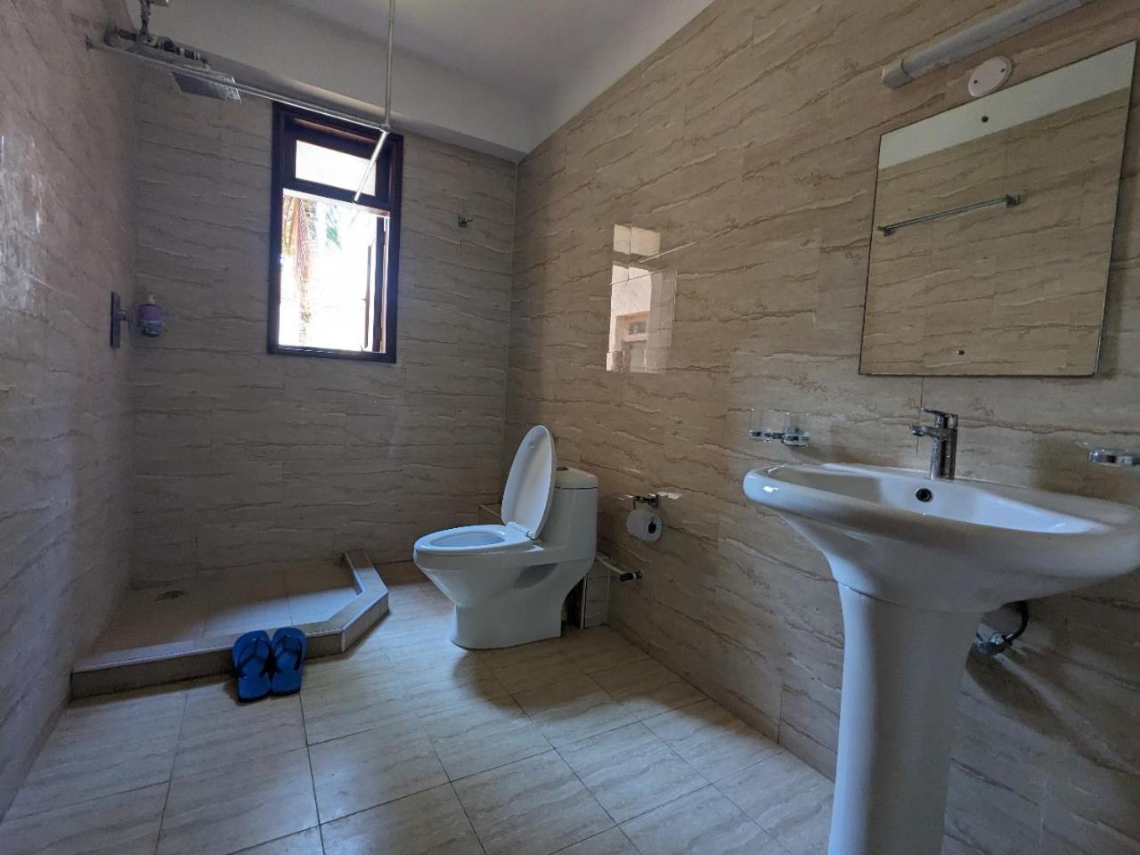 Lux Suites Lamera Beachfront Apartments
