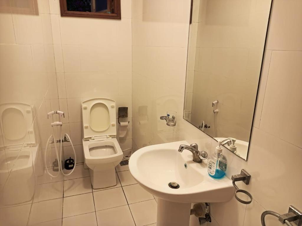 Lux Suites Lamera Beachfront Apartments