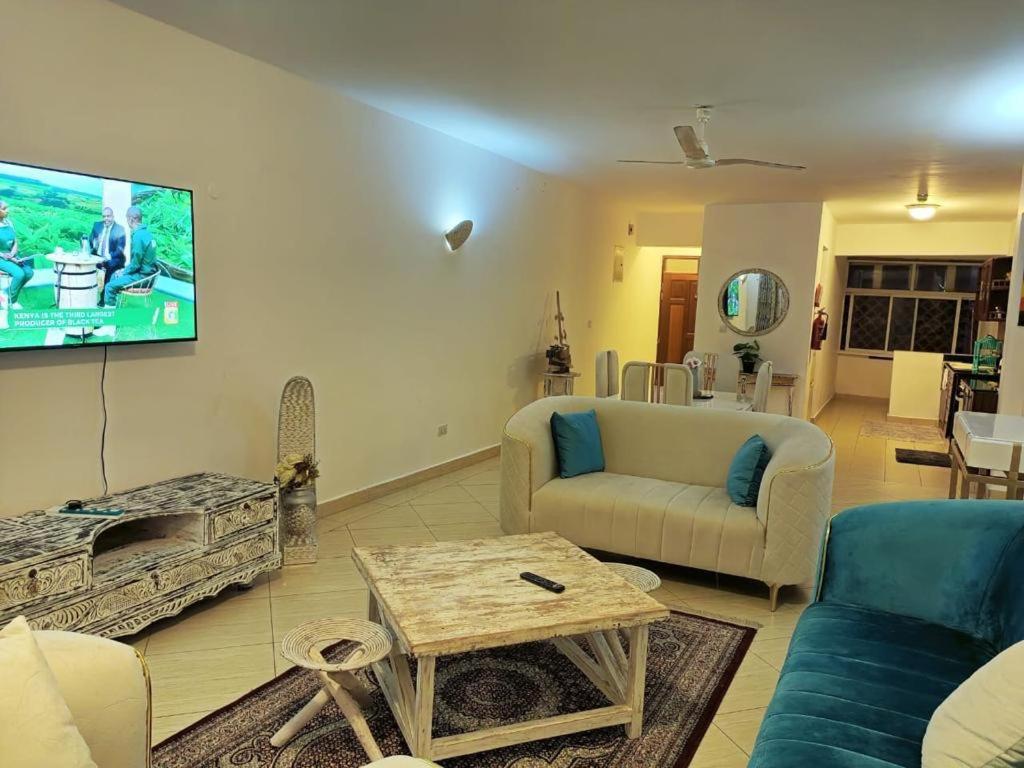 Lux Suites Lamera Beachfront Apartments