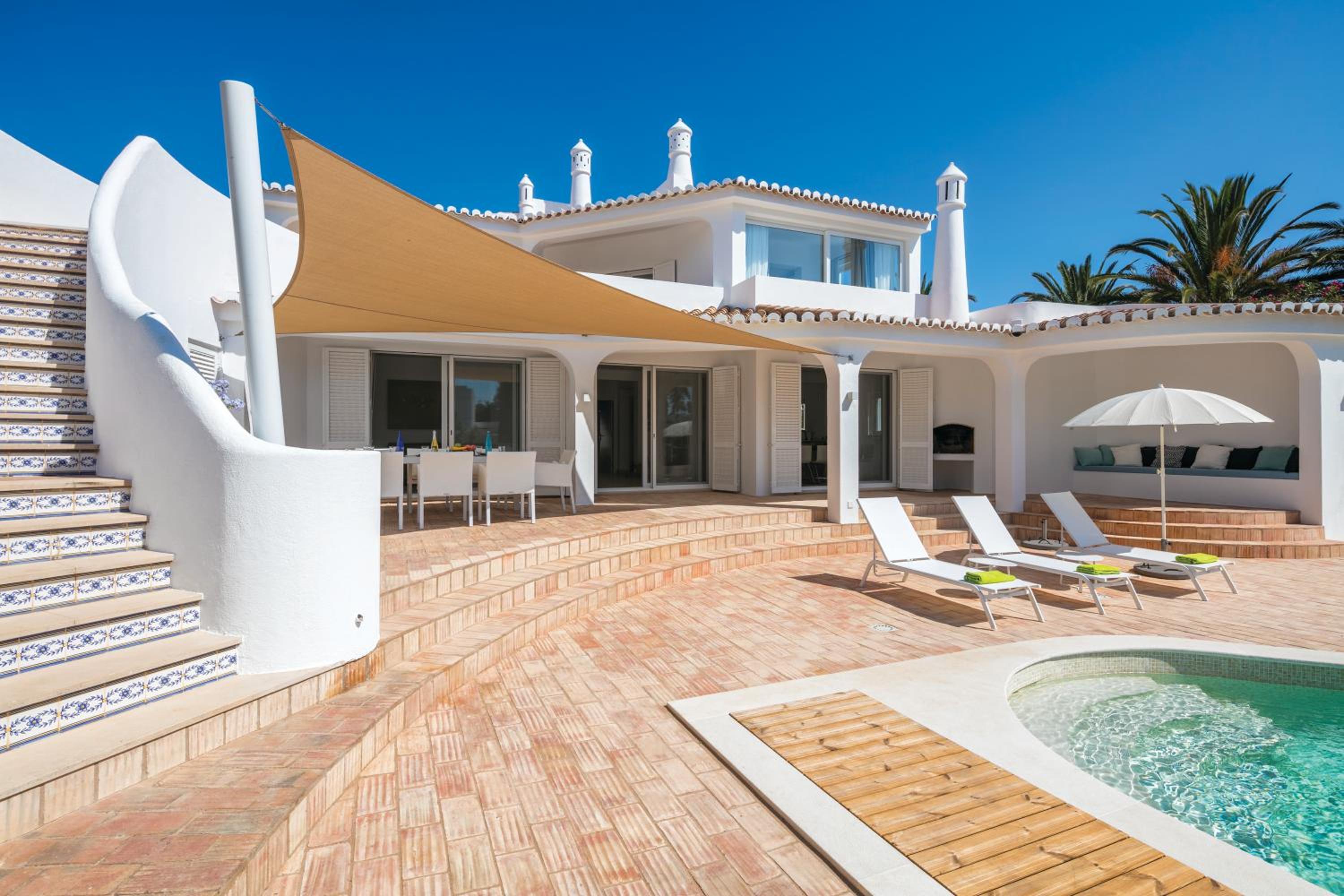 Casa Cavatina view 2