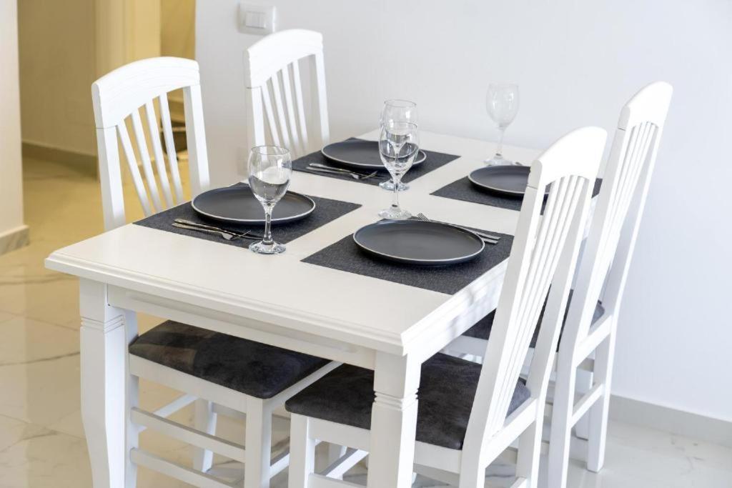 Elite Residence - Seafront Apartments