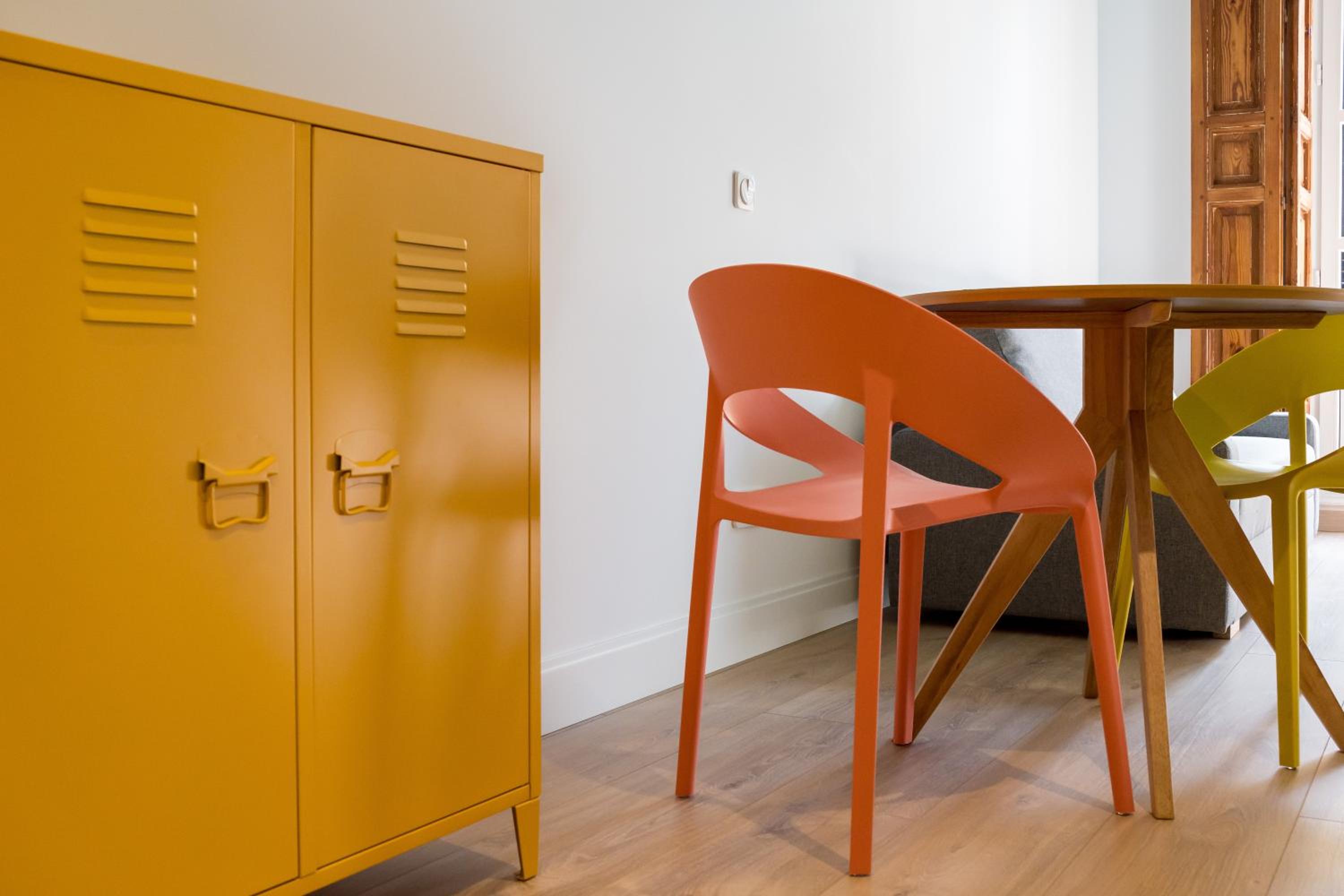 Modern Bright- Studio -Chueca
