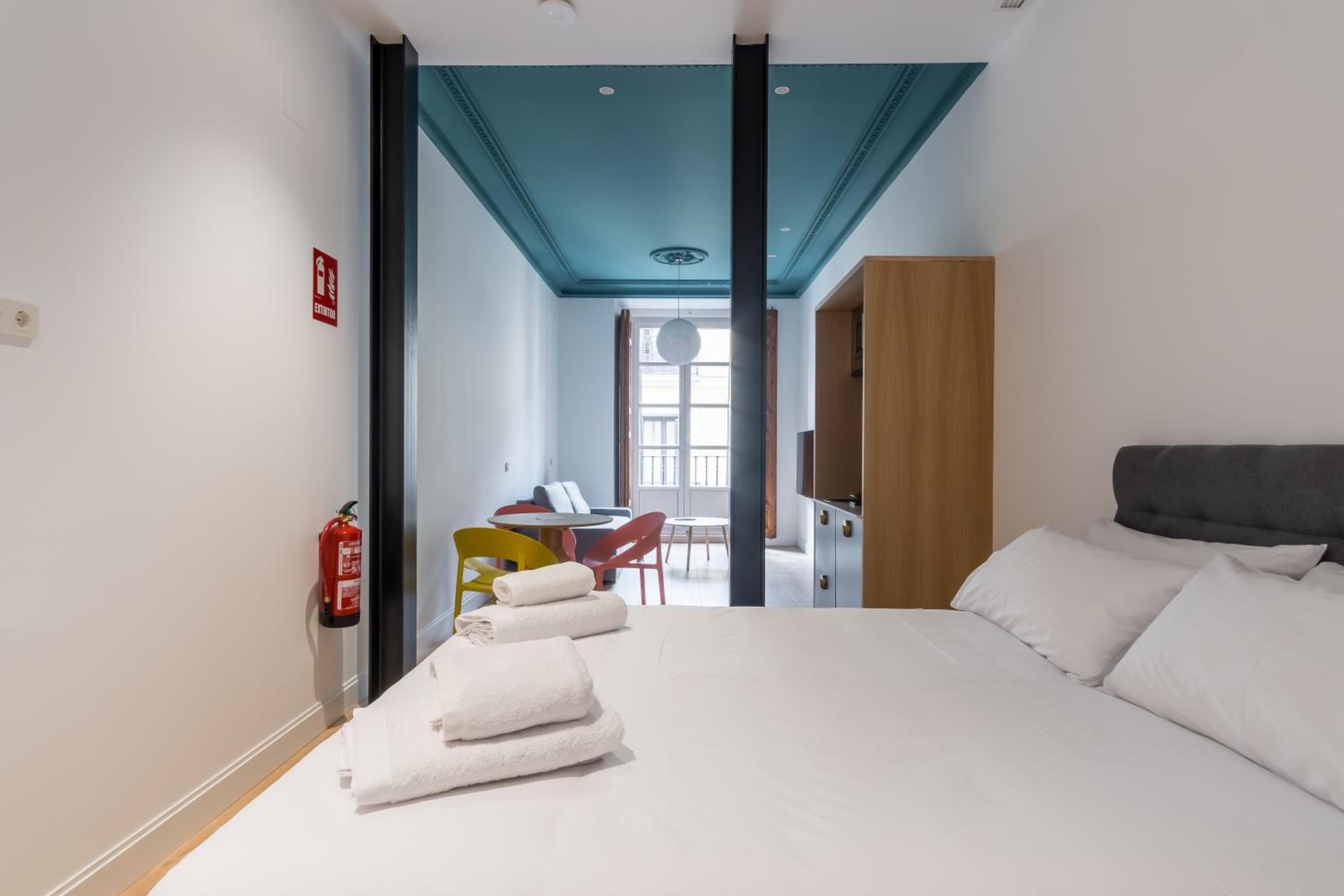 Modern Bright- Studio -Chueca