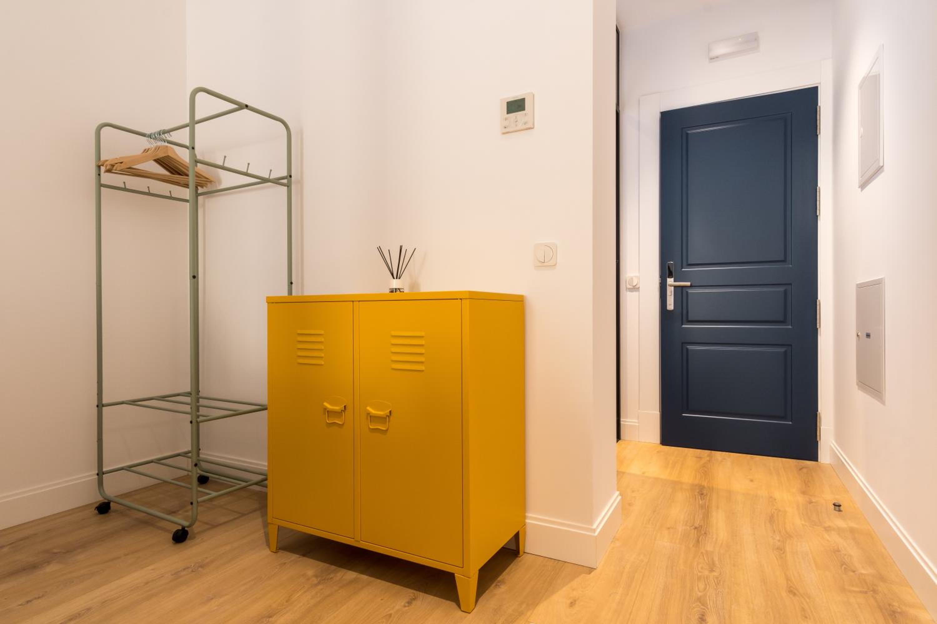 Modern Bright- Studio -Chueca