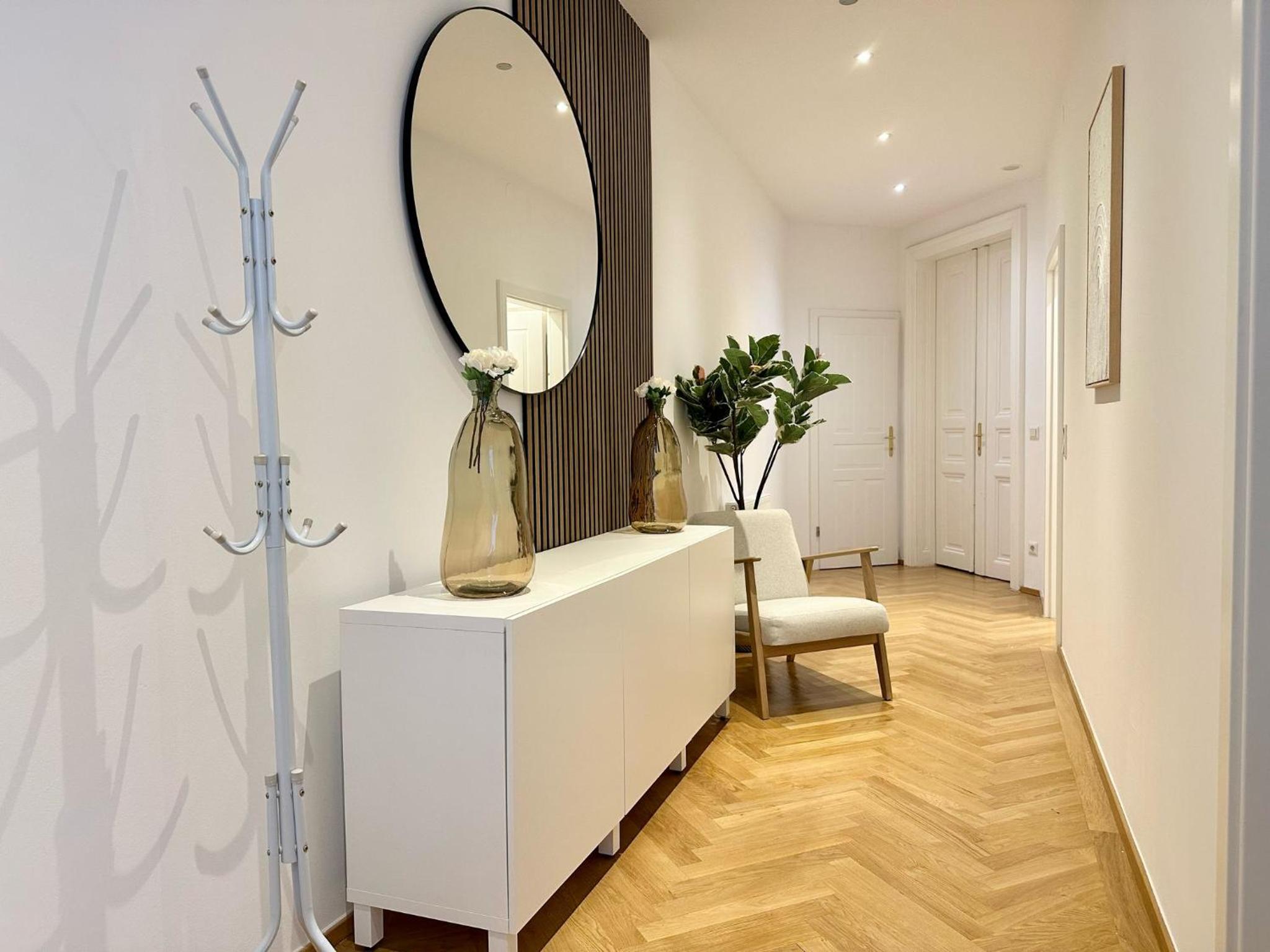 Designer Apartment Near Main Station