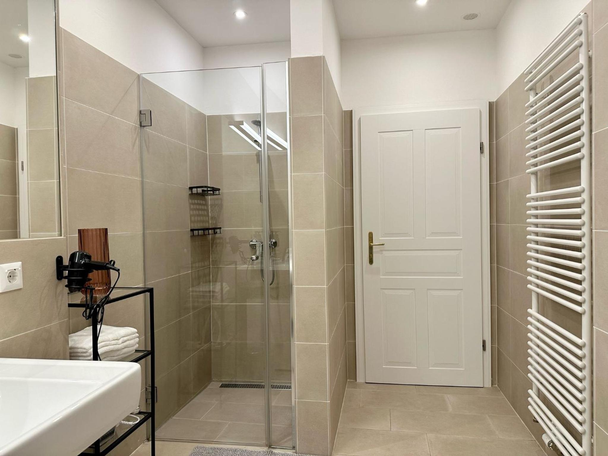 Designer Apartment Near Main Station