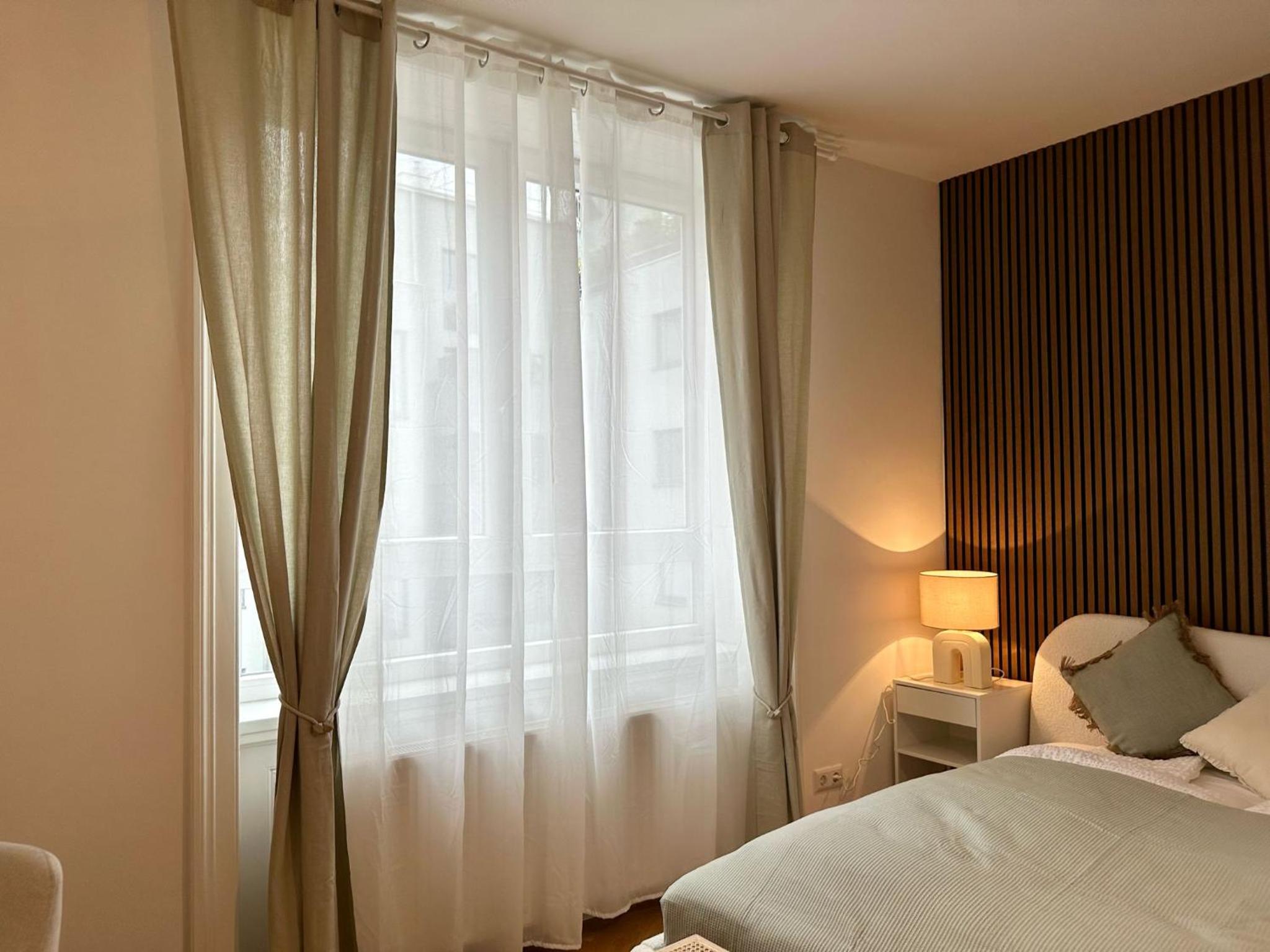 Designer Apartment Near Main Station