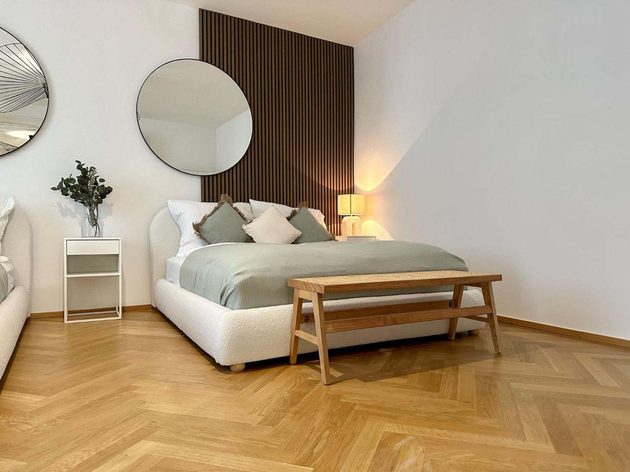 Designer Apartment Near Main Station