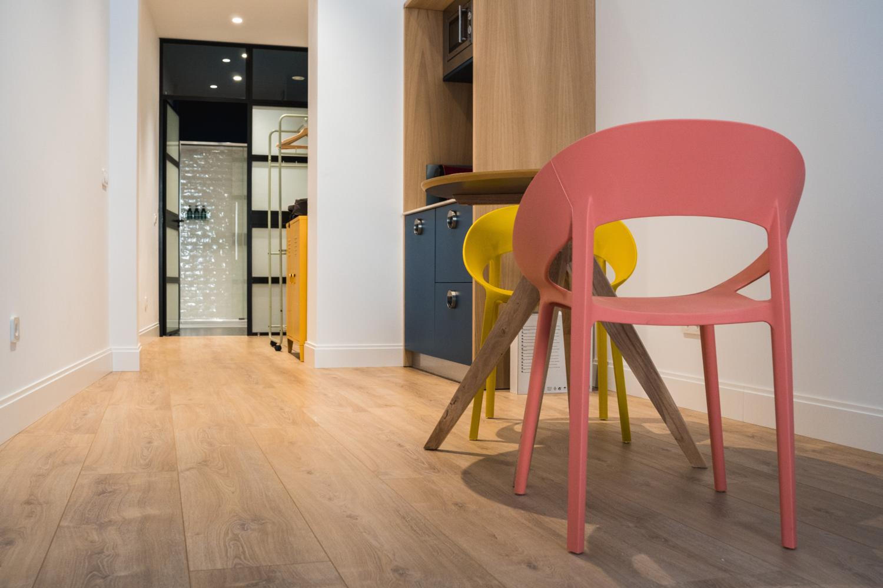 Modern Bright- Studio -Chueca