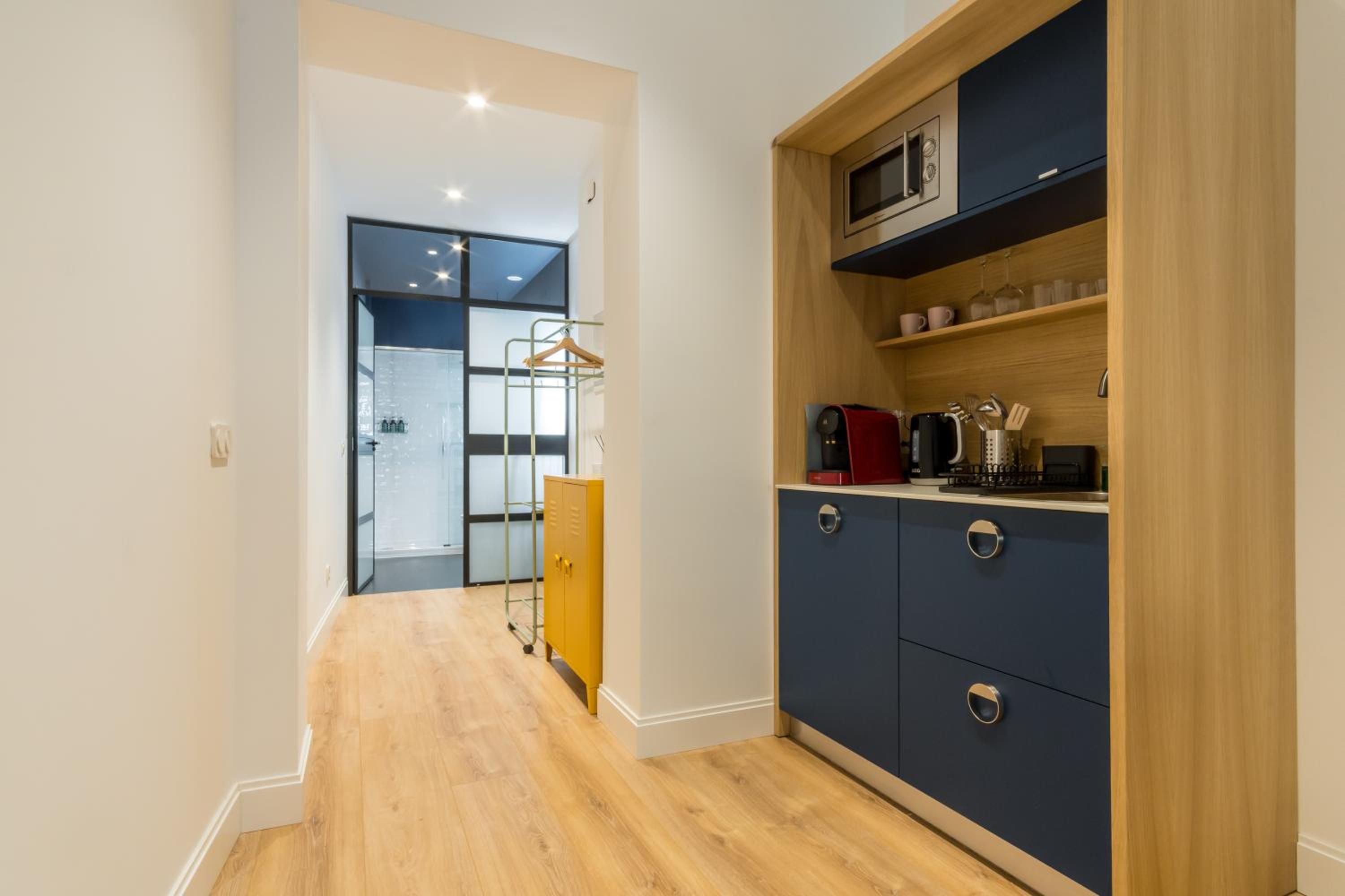 Modern Bright- Studio -Chueca