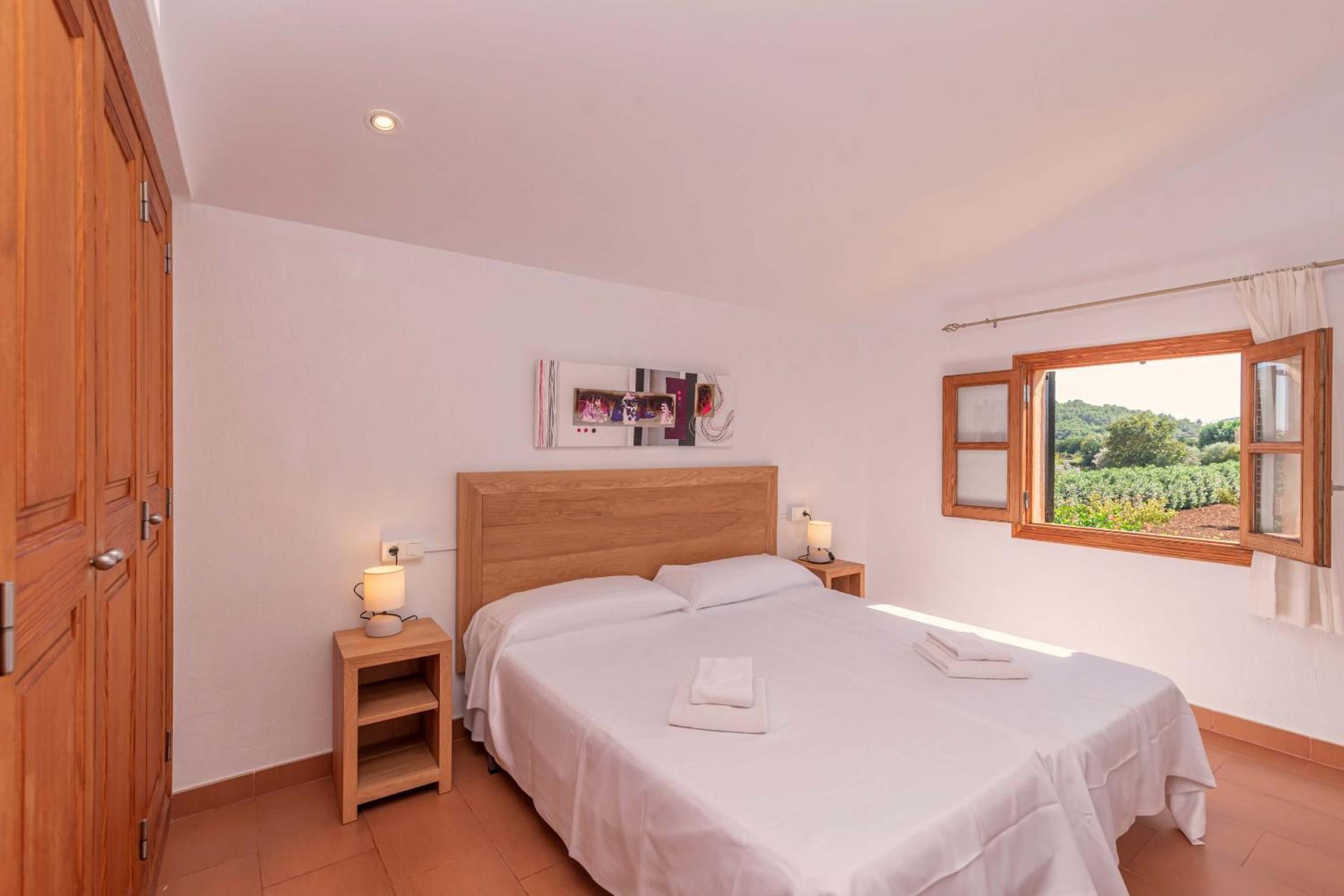 Villa Els Baladres by Sealand Villas