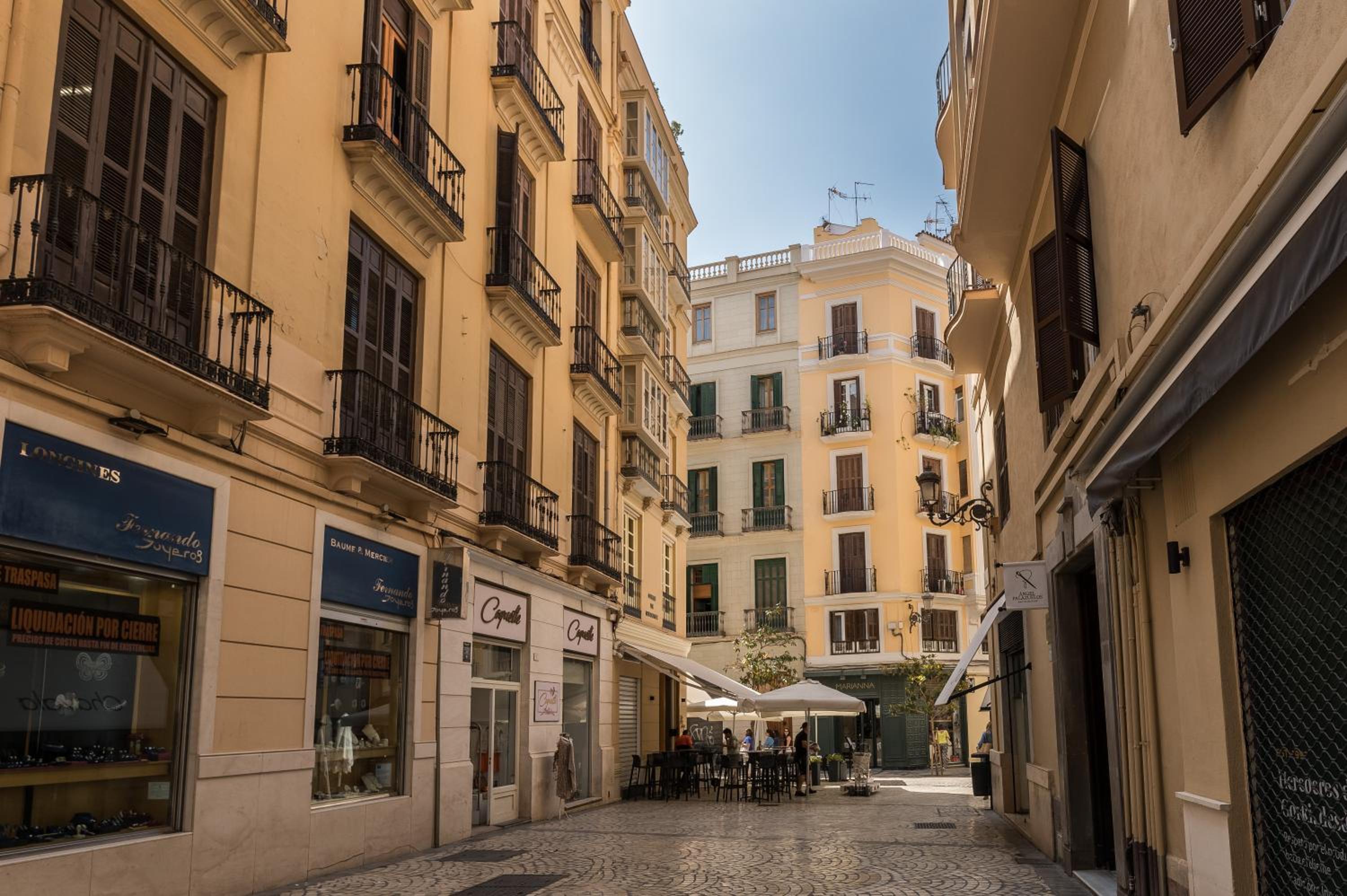 Homeclub Malaga Apartment