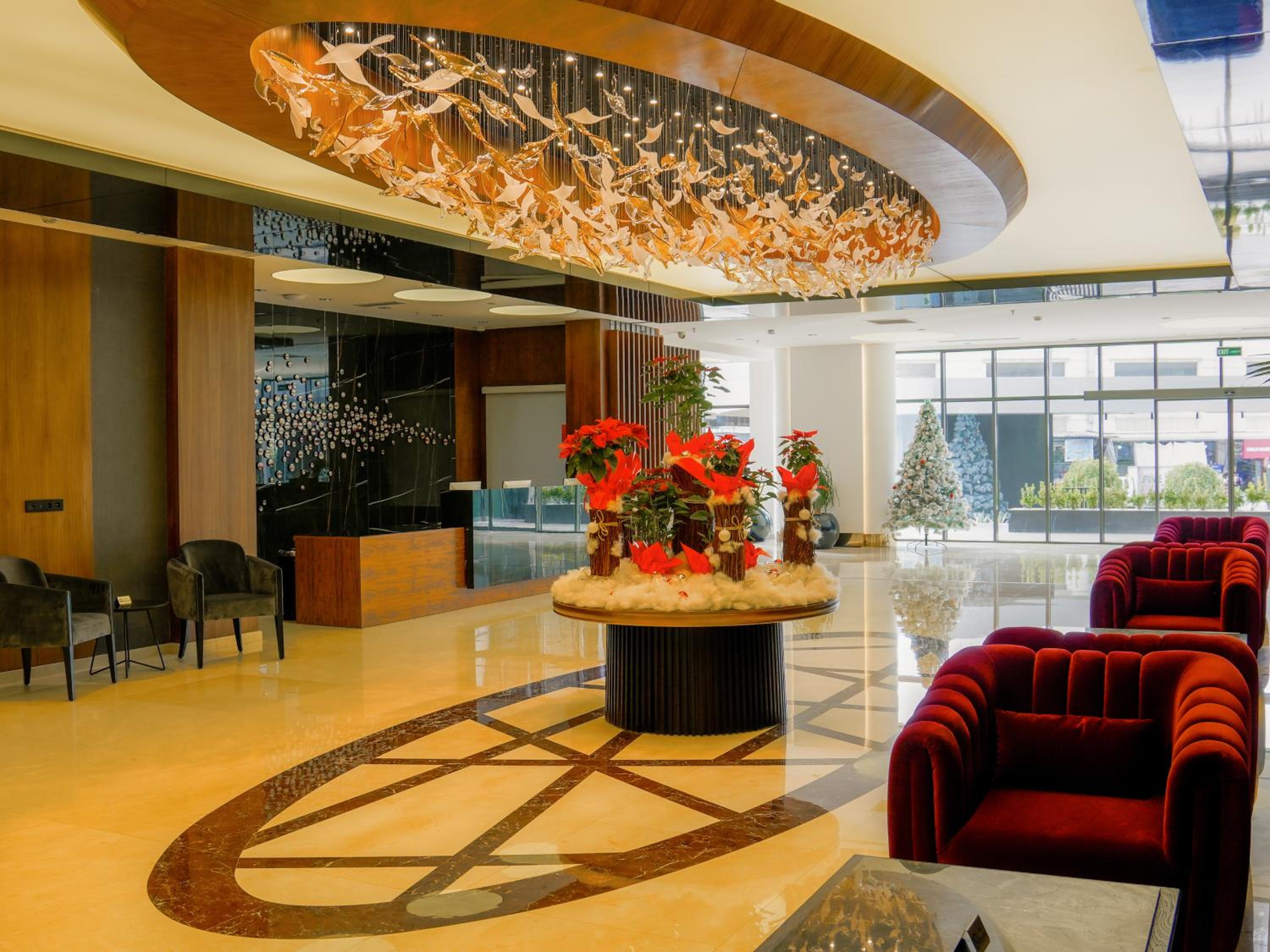 Ramada Hotel & Suites by Wyndham Erbil 32 Park view 2