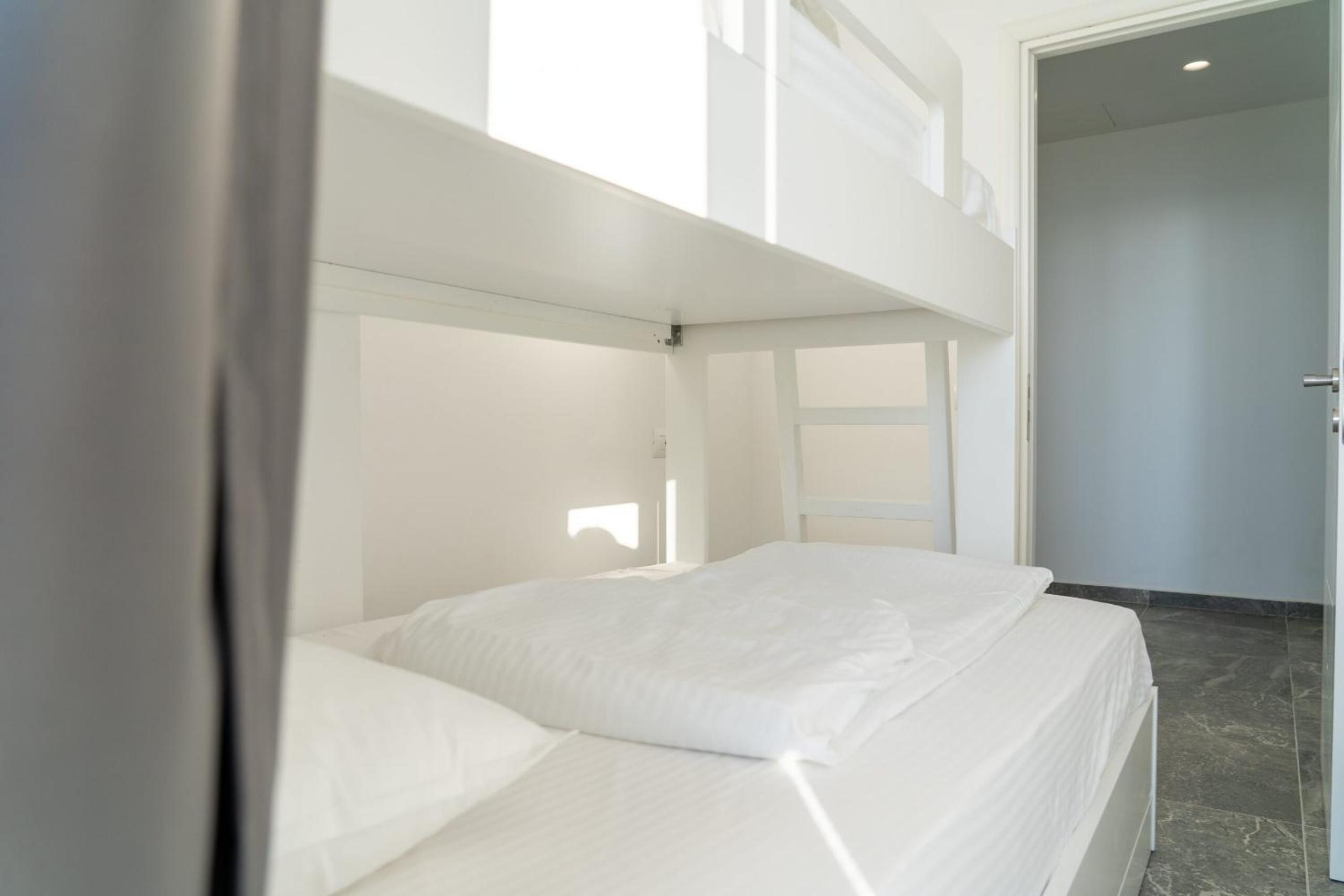 Elite Residence - Seafront Apartments