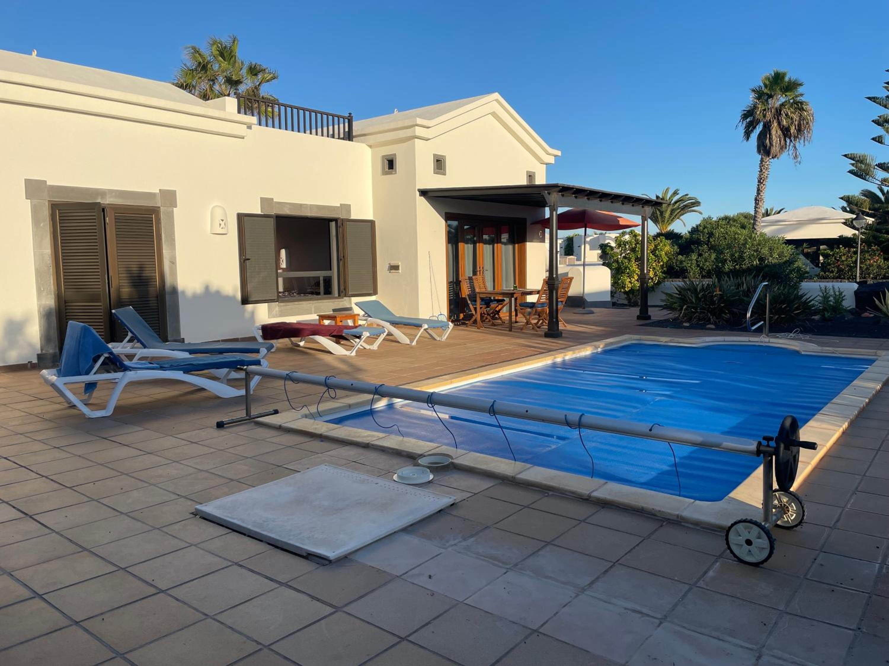 Faro Park Villa Bella heated Pool