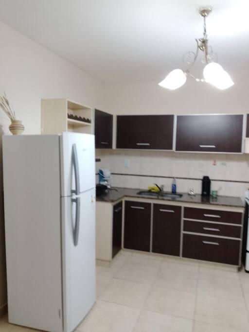 Departamento 2 plantas - en complejo privado