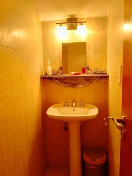 Departamento 2 plantas - en complejo privado