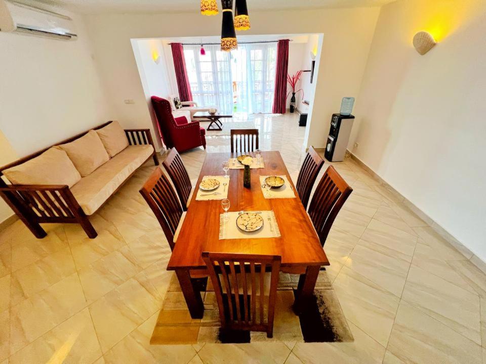Lux Suites Lamera Beachfront Apartments