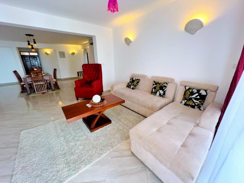 Lux Suites Lamera Beachfront Apartments