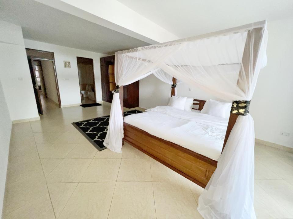 Lux Suites Lamera Beachfront Apartments
