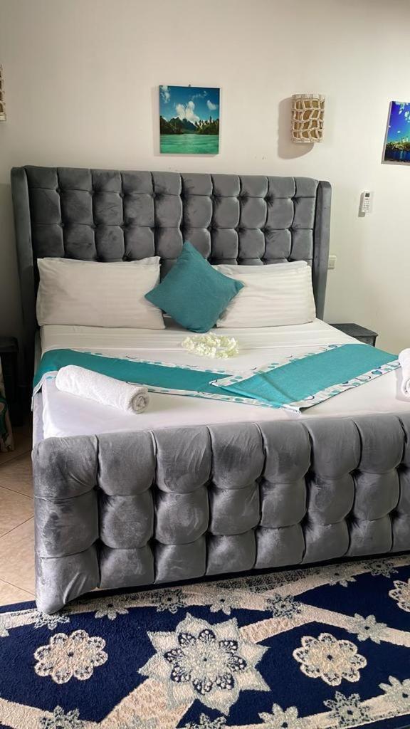 Lux Suites Lamera Beachfront Apartments