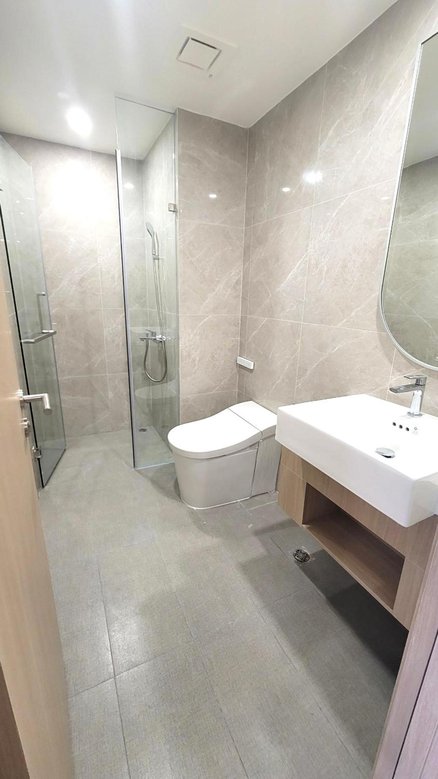 Căn hộ Masteri tiêu chuẩn khách sạn 5 sao, full nội thất hoàng gia, view hoa hậu