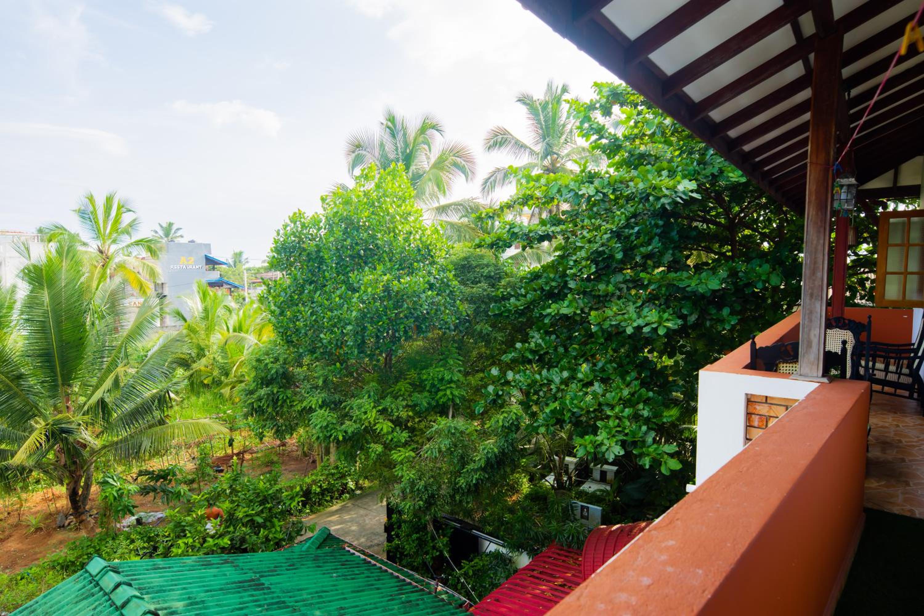 SHYNI Guest House view 4
