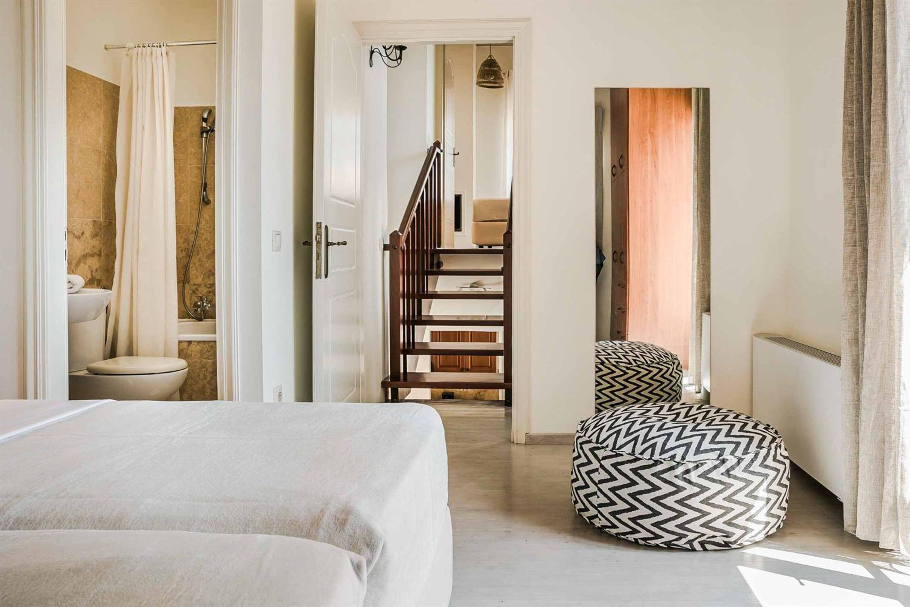 Villa Helios Evreti view 4