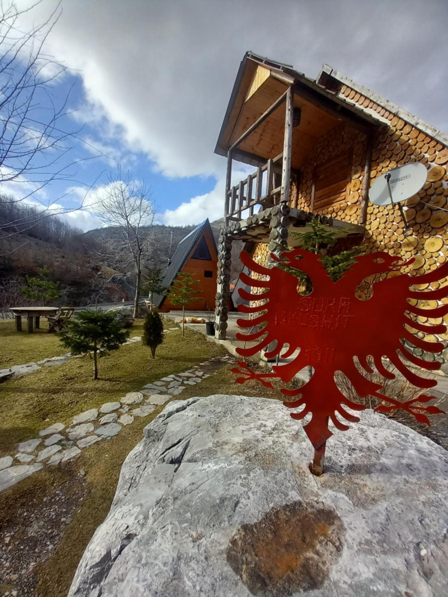 Vilat Suka Mkushit