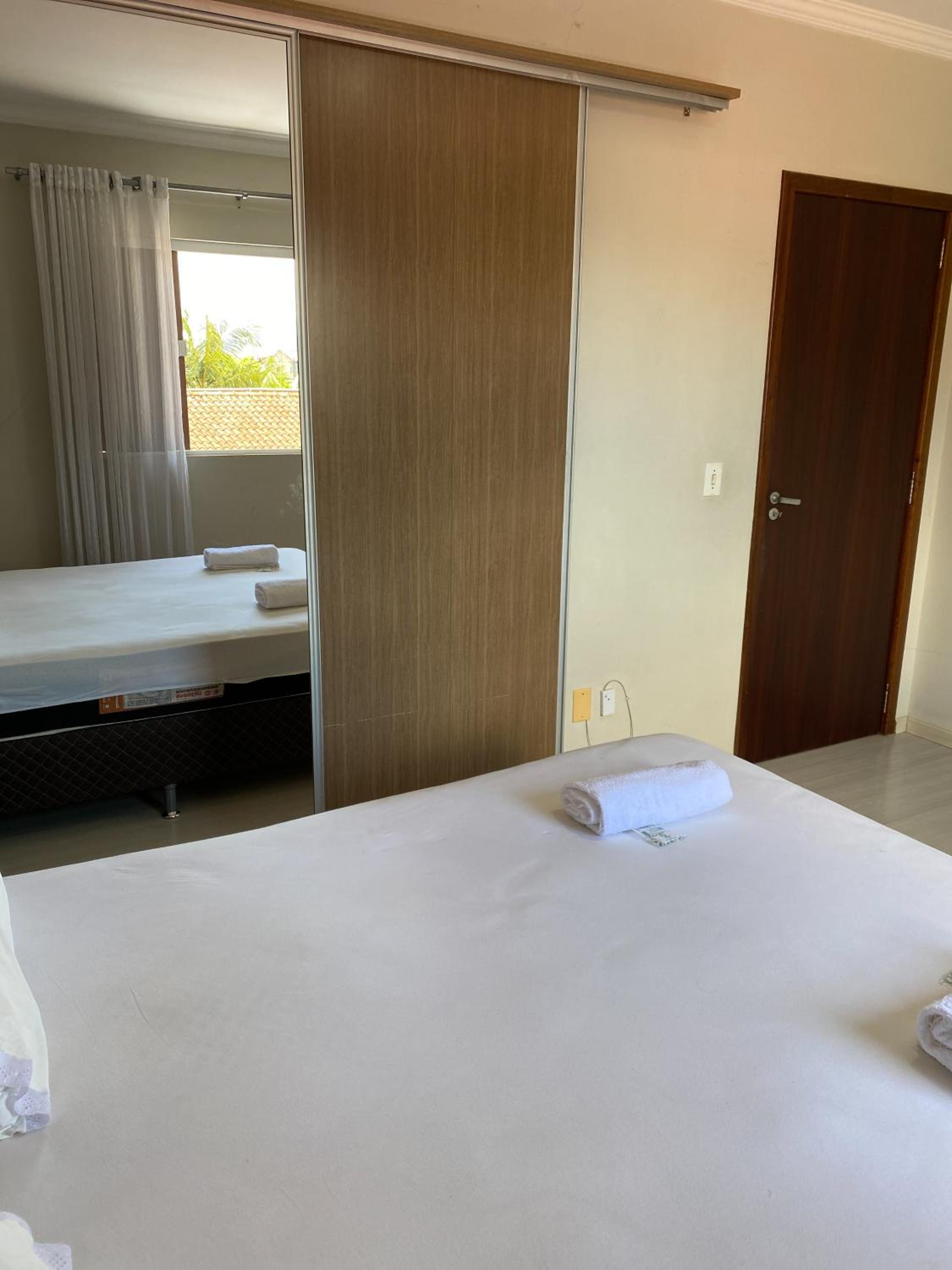 Pousada Rara House
