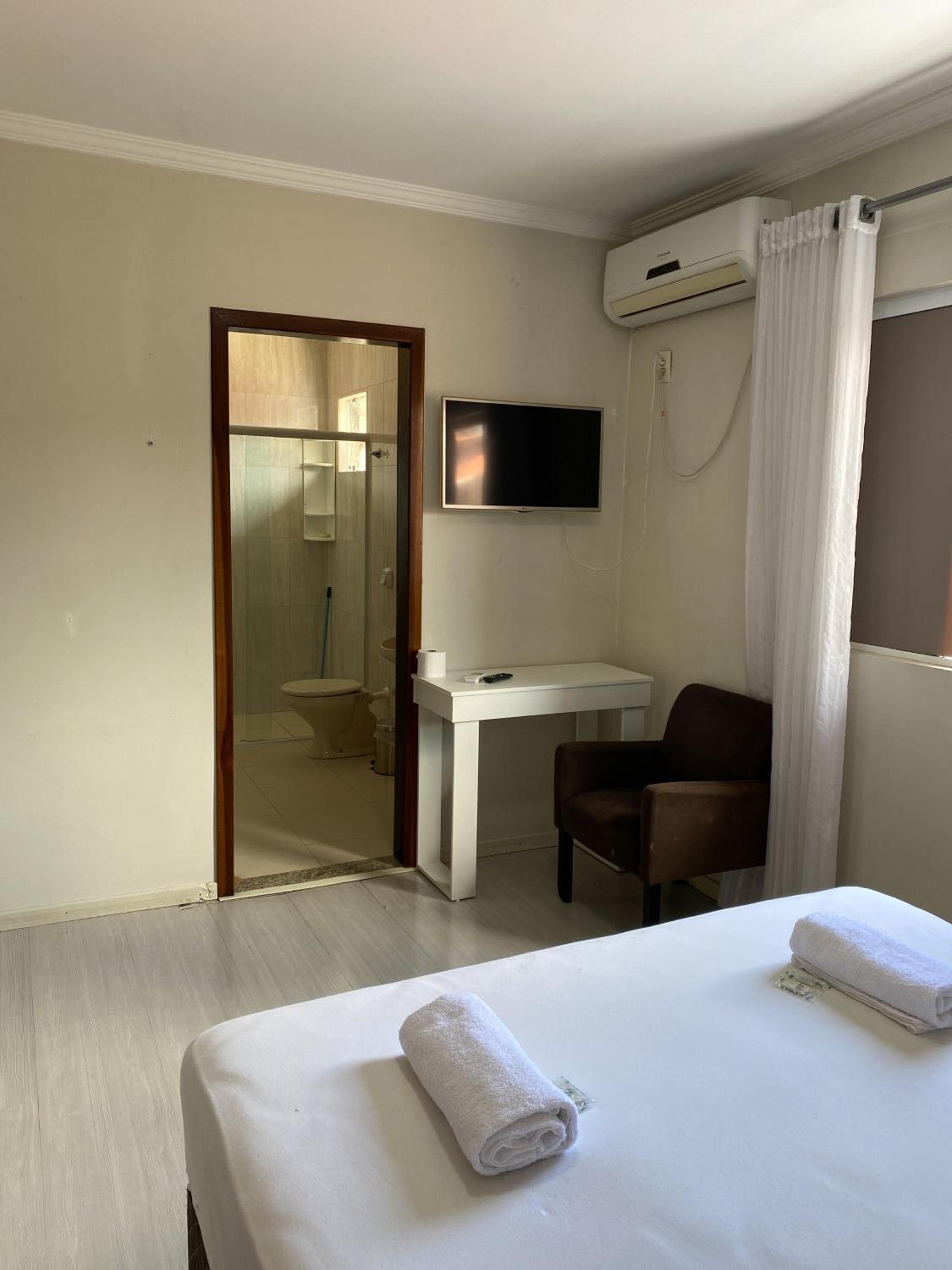 Pousada Rara House