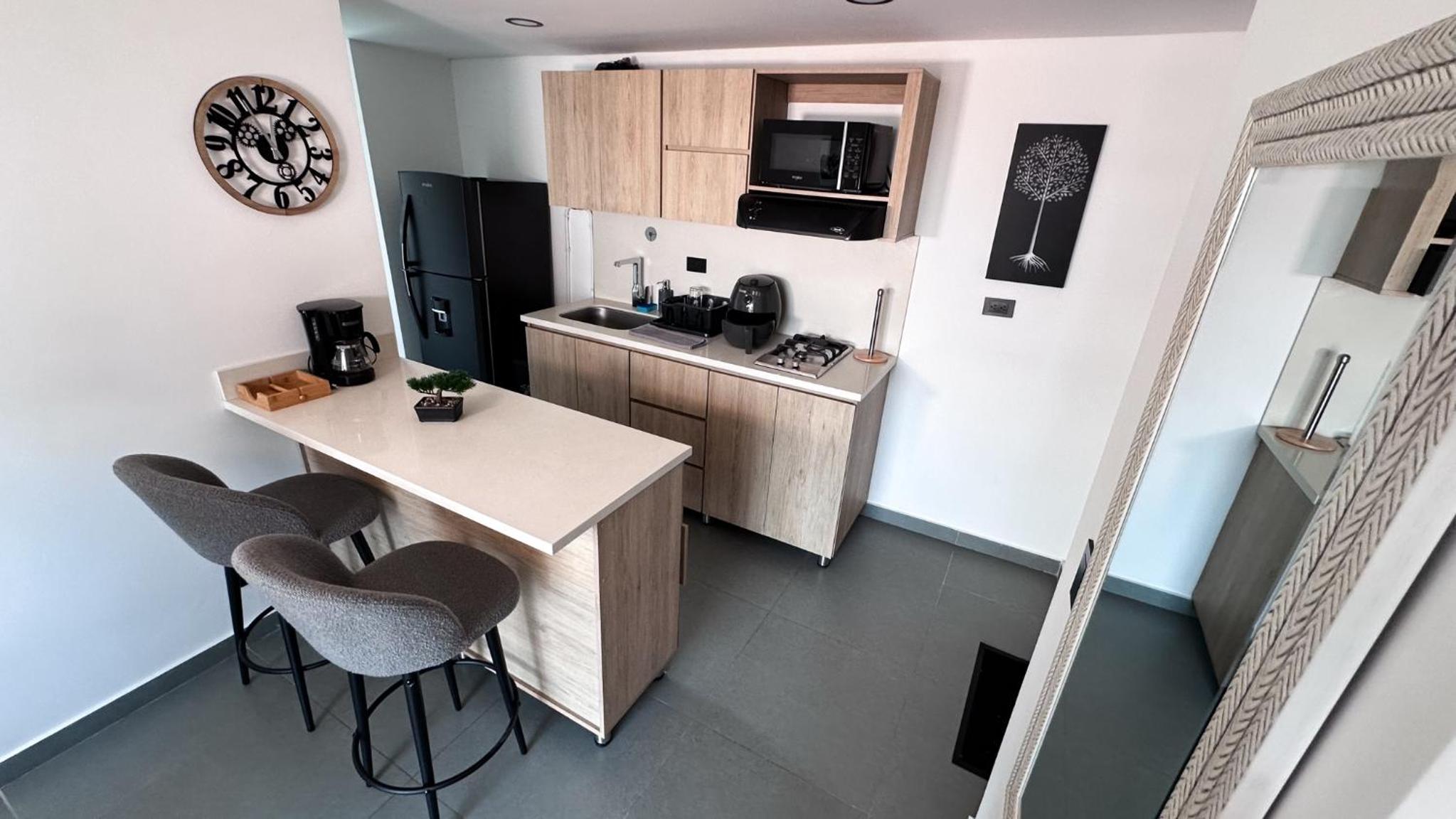 Elegante y moderno apt cerca del tesoro y Provenza by Hoost