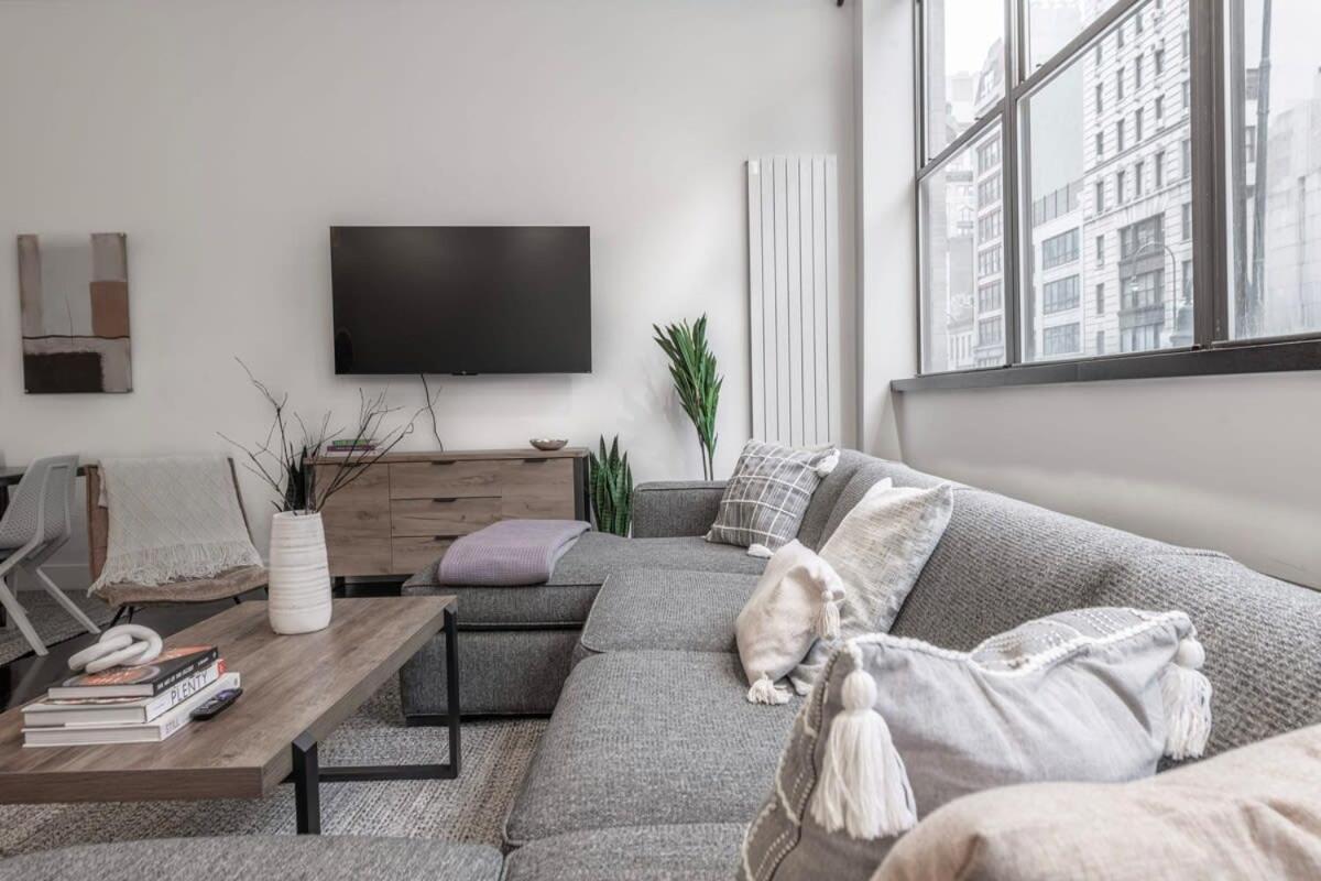 Waverly Lane by Rove Travel 3 BR Chelsea Apt