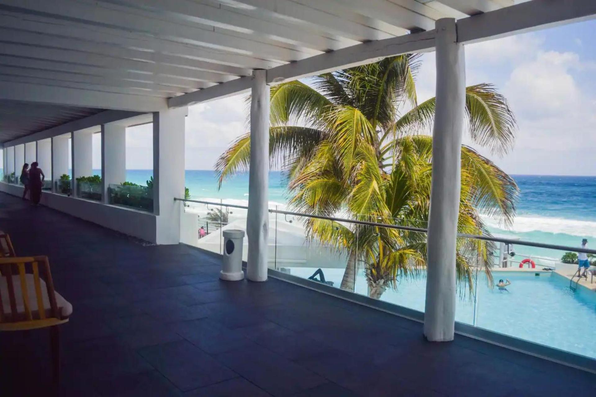 Oceanfront Studio, Magnificent Views