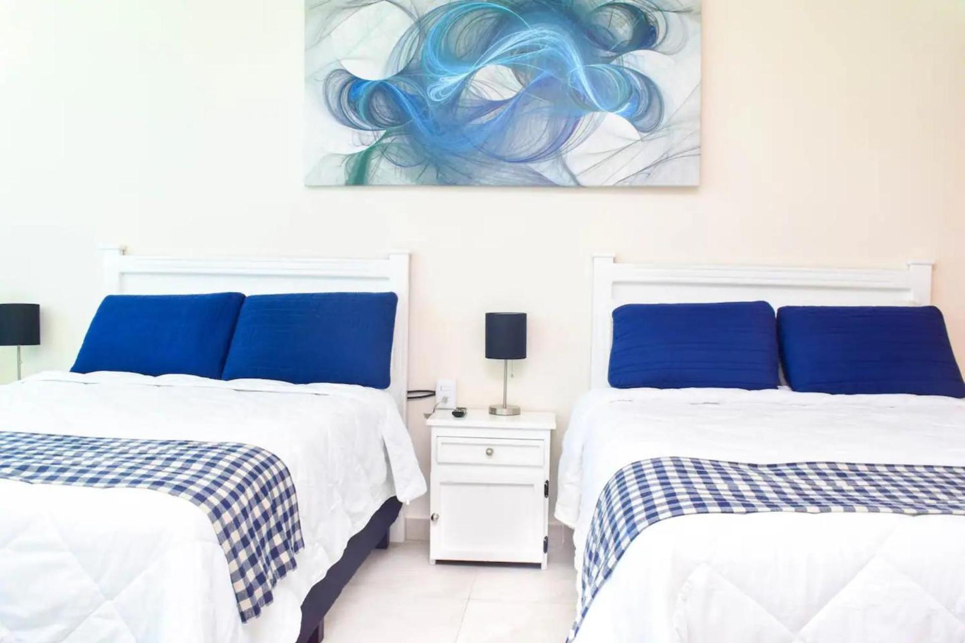 Oceanfront Studio, Magnificent Views