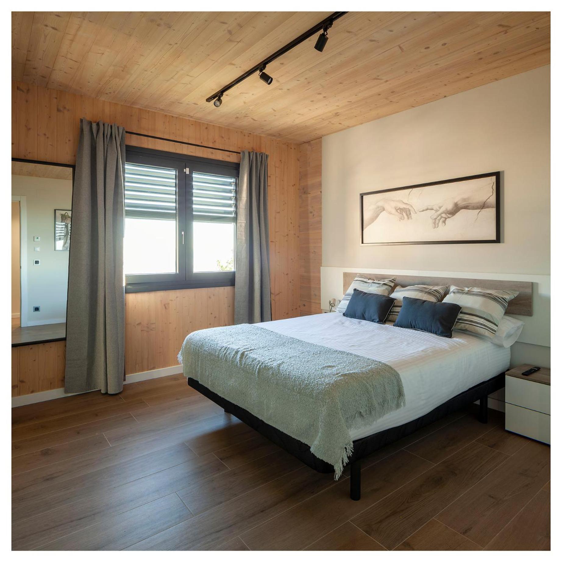 EAGLE'S NEST view 5