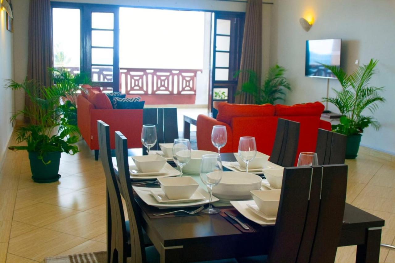 Lux Suites Lamera Beachfront Apartments