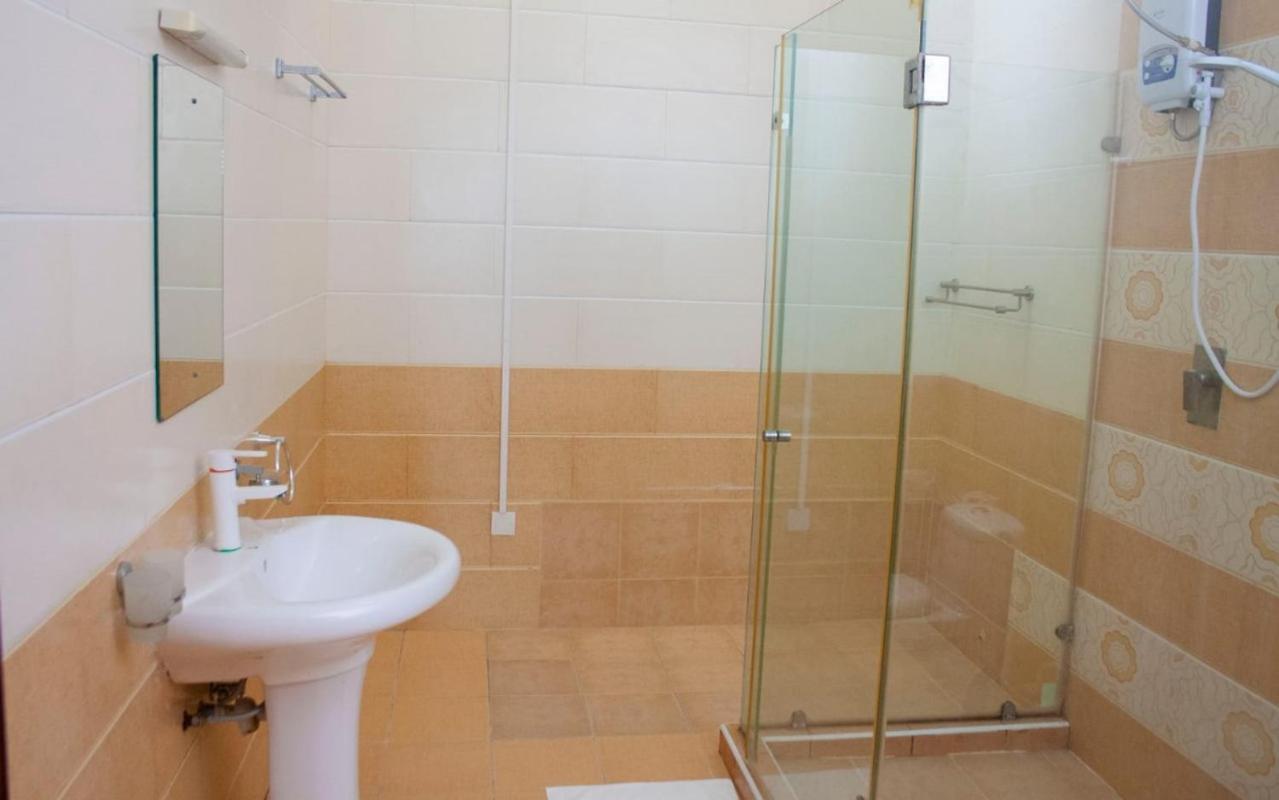 Lux Suites Lamera Beachfront Apartments