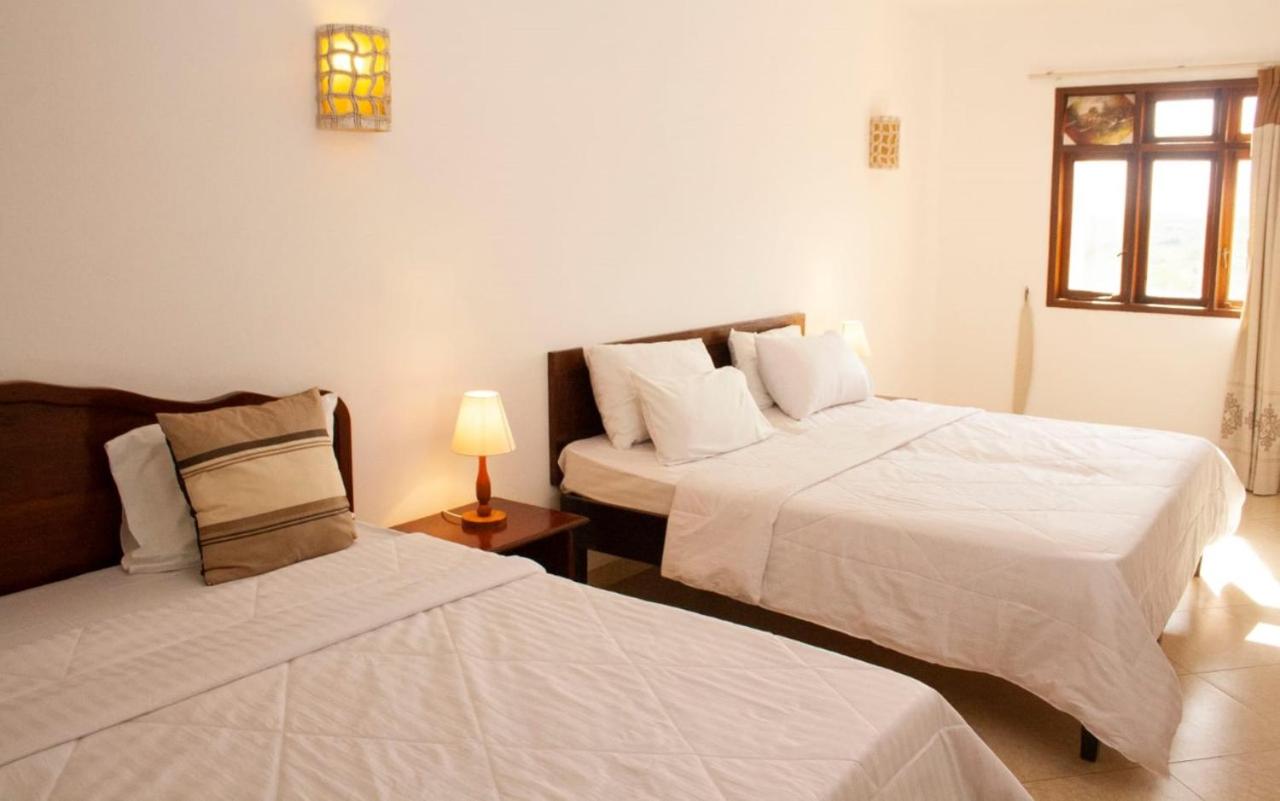 Lux Suites Lamera Beachfront Apartments