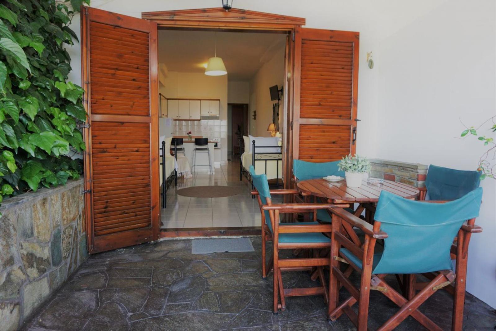 Spacious apartment with bedroom in Ouranoupolis - KATERINA