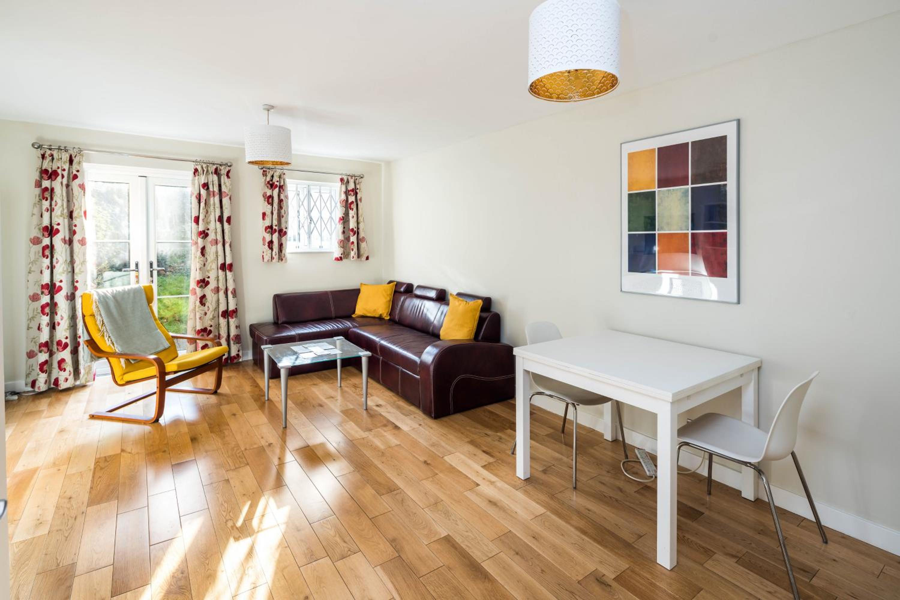 Fantastic Stay In Canary Wharf - 2 Bedrooms