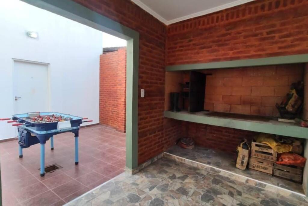 Acogedor alojamiento con piscina y gran patio