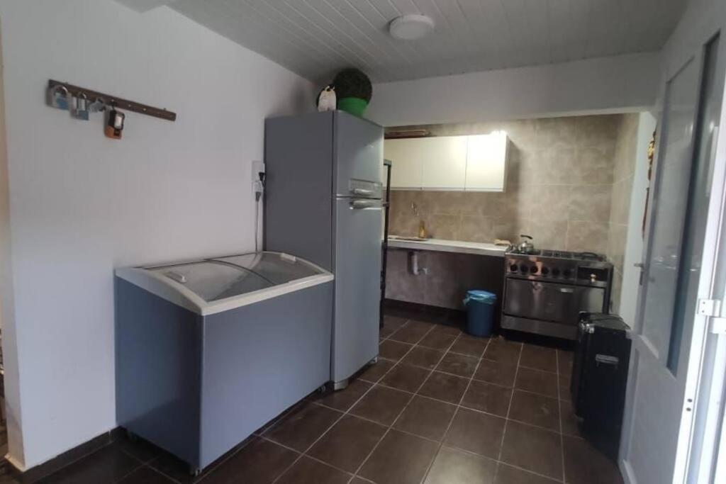 Acogedor alojamiento con piscina y gran patio