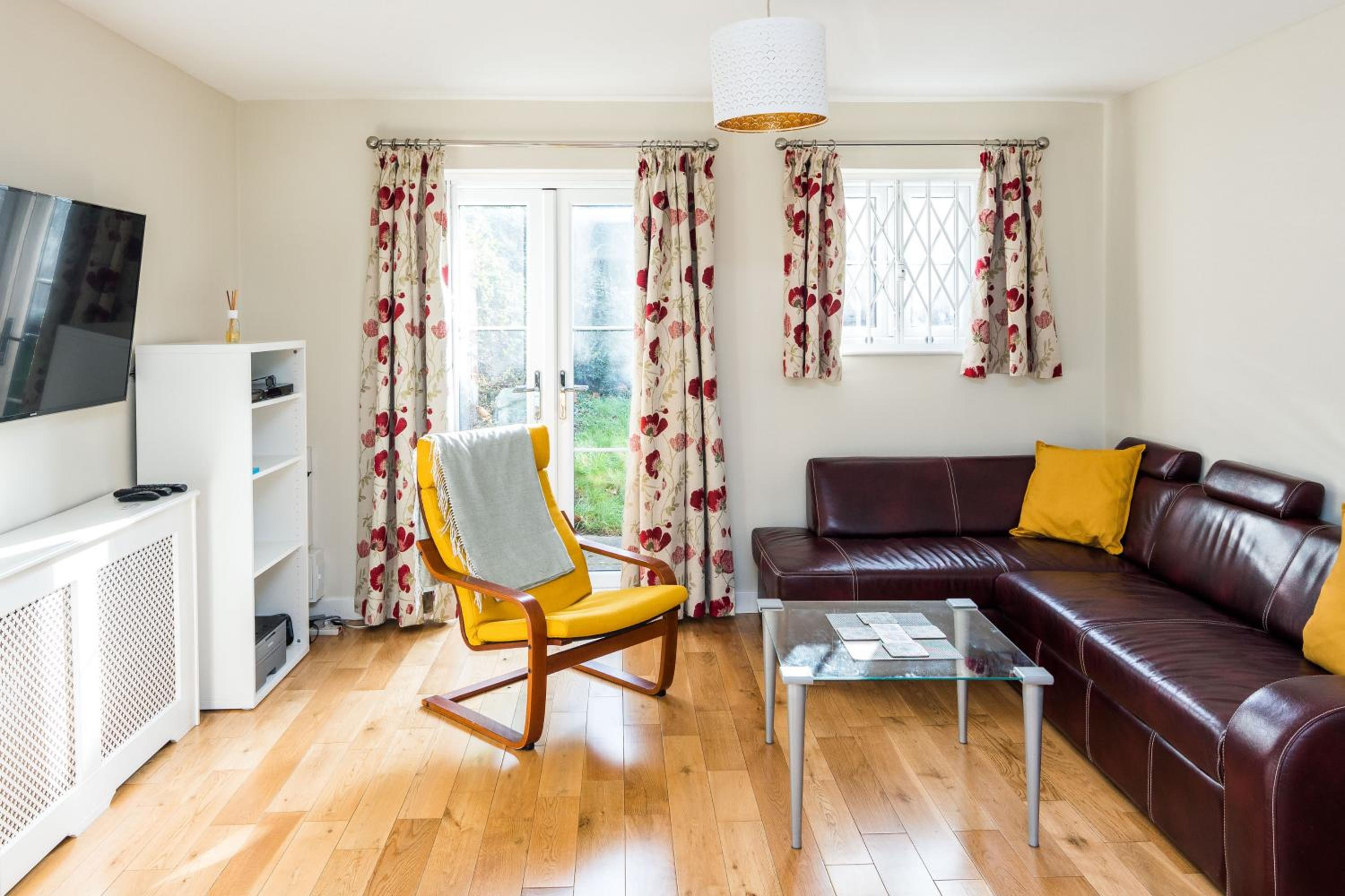 Fantastic Stay In Canary Wharf - 2 Bedrooms