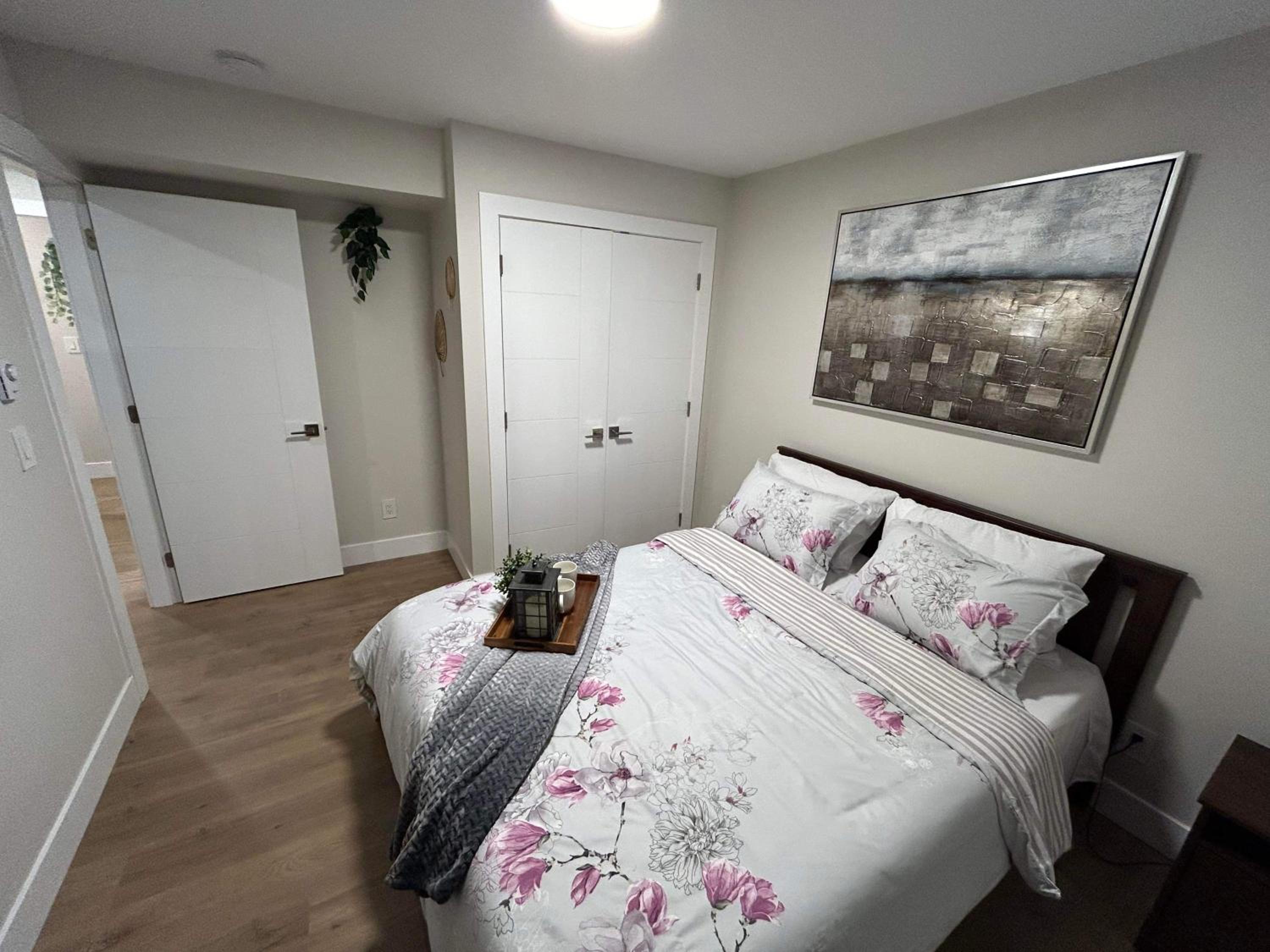 New, Spacious 2 Bedrooms in Downtown With Free Parking!